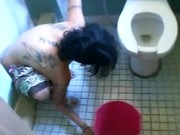 Pegou A Irmã Bebada No Banheiro E  …